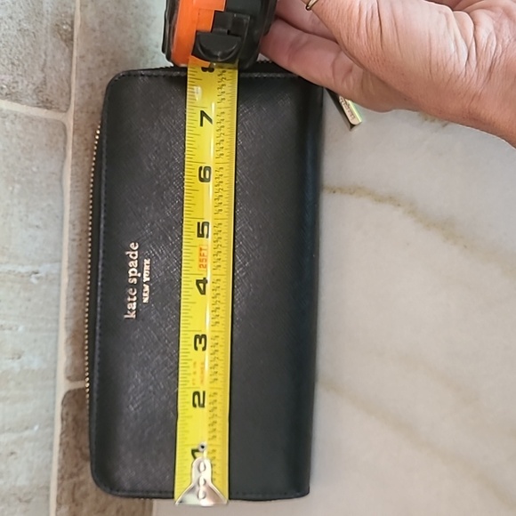 Kate Spade Wallet ♠️ - Picture 5 of 6